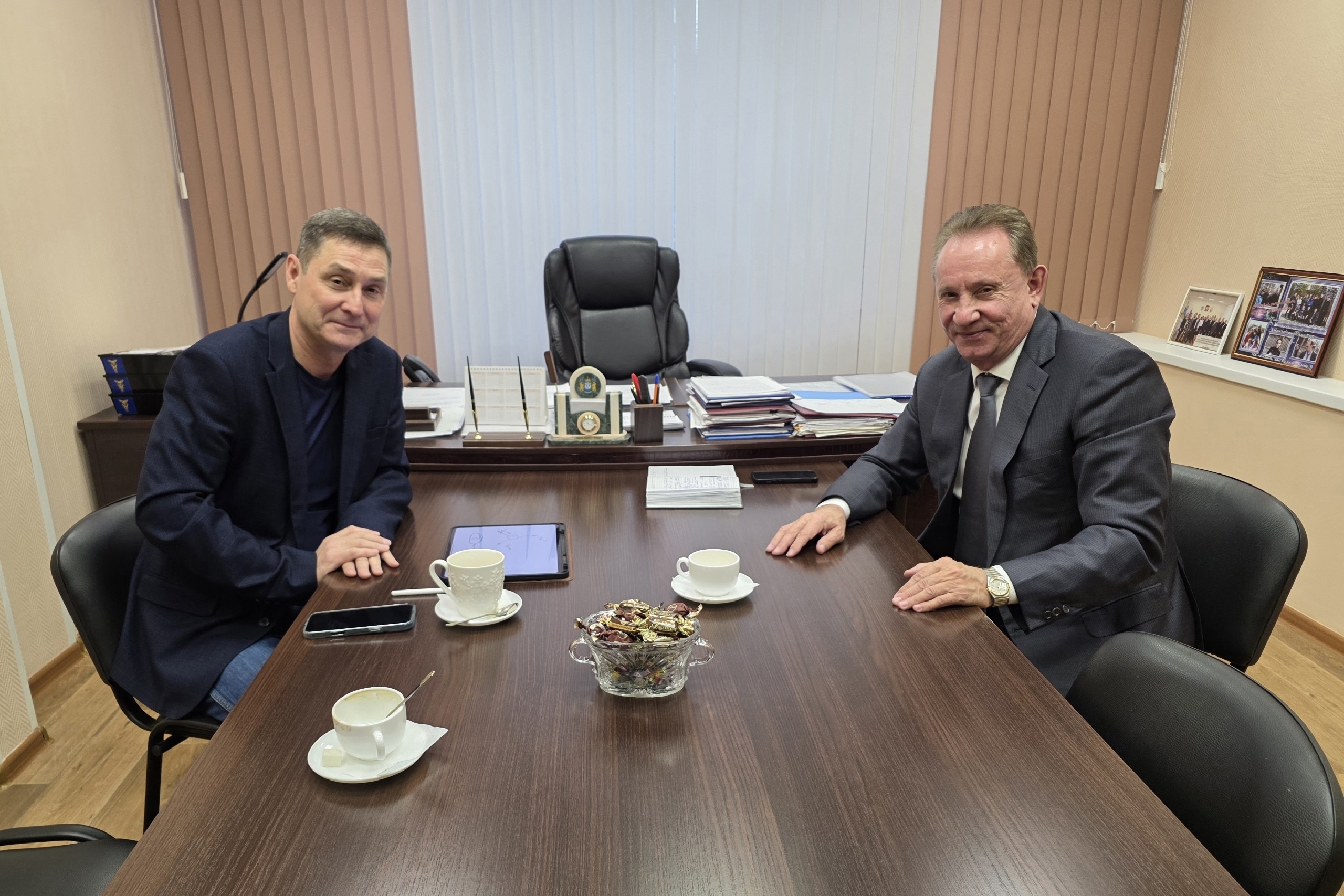 Сегодня состоялся визит руководителя компании «Данцер» Александра Данцера в Территориальную палату предпринимателей.